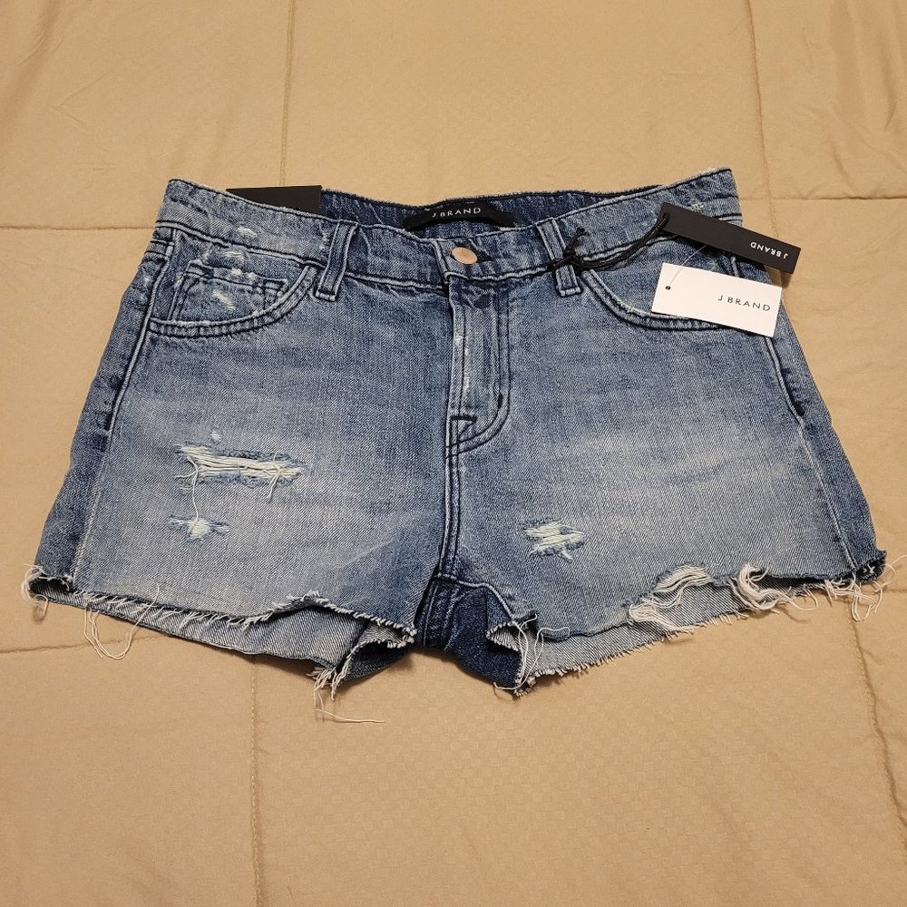J Brand NWT LOW RISE SHORT BANDIT sz 24